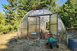 554 Briarwood Ln, Brinnon, WA 98320 - Photo 28