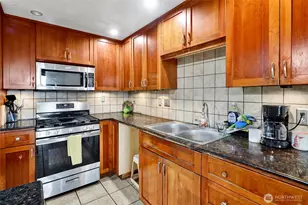 2873 Haxton Way, Bellingham, WA 98226 - Photo 18