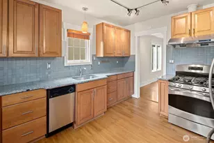 5804 8th Ave NE, Seattle, WA 98105 - Photo 14