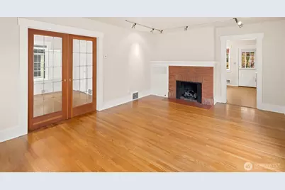 5804 8th Avenue NE, Seattle, WA 98105 - Photo 10