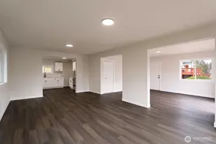 403 NW Roselawn St, Stevenson, WA 98648 - Photo 8