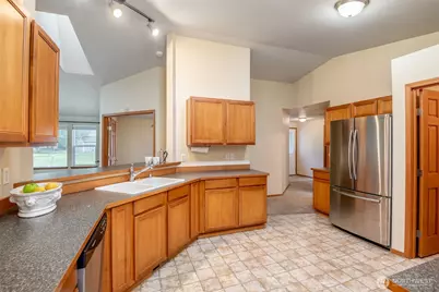 8715 148th Street NW, Gig Harbor, WA 98329 - Photo 10