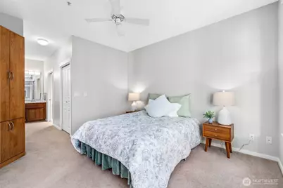 2000 Alaskan Way #355, Seattle, WA 98121 - Photo 22