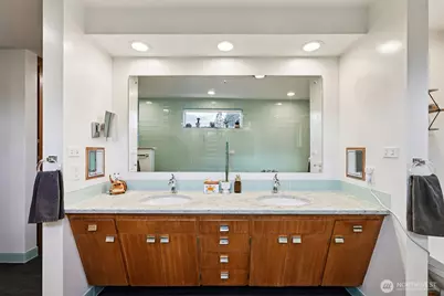 1209 S 10th Street, Mount Vernon, WA 98274 - Photo 22