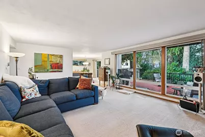 1209 S 10th Street, Mount Vernon, WA 98274 - Photo 2