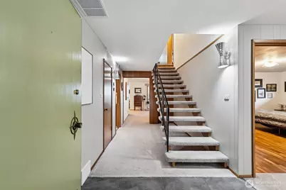 1209 S 10th Street, Mount Vernon, WA 98274 - Photo 2