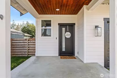 604 133rd Street S, Tacoma, WA 98444 - Photo 4