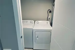 3405 Rockefeller Ave, Everett, WA 98201 - Photo 4