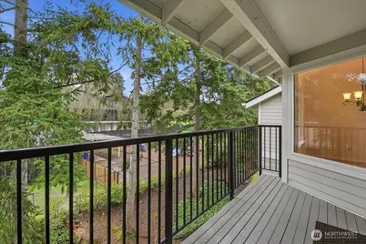 14332 126th Avenue NE #B304, Kirkland, WA 98034 - Photo 12
