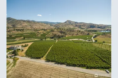 950 Loop Avenue, Manson, WA 98831 - Photo 8