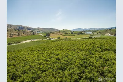 984 Loop Avenue, Manson, WA 98831 - Photo 10