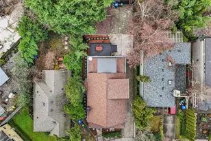 611 29th Ave E, Seattle, WA 98112 - Photo 28