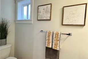 2125 N 113th St, Seattle, WA 98133 - Photo 20