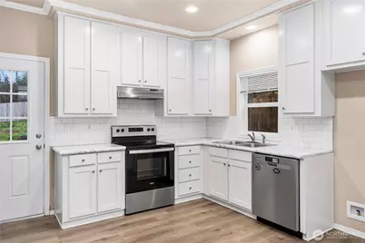 52 SE Spring St, Chehalis, WA 98532 - Photo 10