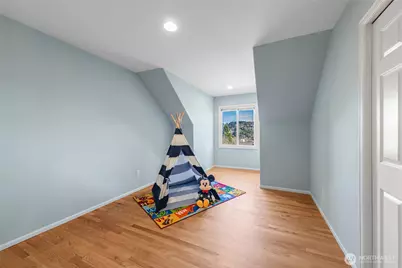 5843 155th Avenue SE, Bellevue, WA 98006 - Photo 20