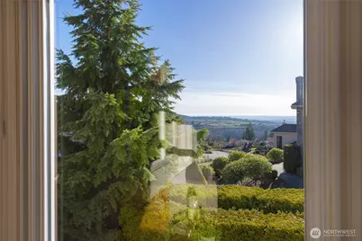 5843 155th Avenue SE, Bellevue, WA 98006 - Photo 28