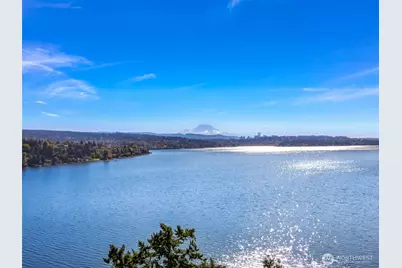 8329 NE Juanita Drive, Kirkland, WA 98034 - Photo 24