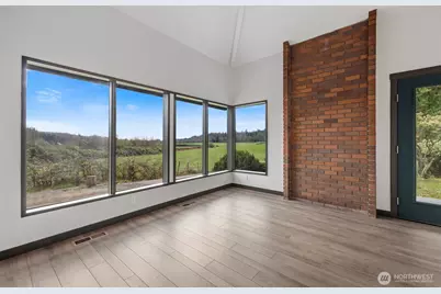 18928 Bow Hill Road, Burlington, WA 98233 - Photo 12