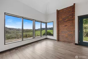 18928 Bow Hill Rd, Burlington, WA 98233 - Photo 12