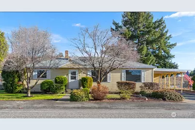 2213 N Ashland Ave, East Wenatchee, WA 98802 - Photo 1