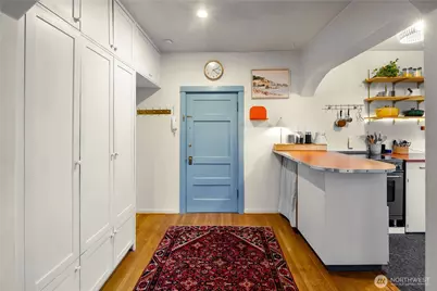 1732 15th Avenue #27, Seattle, WA 98122 - Photo 4