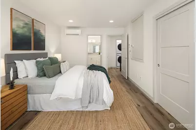 5210 B Brooklyn Avenue NE, Seattle, WA 98105 - Photo 16