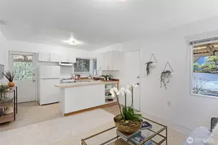 19028 15th Ave NE, Shoreline, WA 98155 - Photo 12