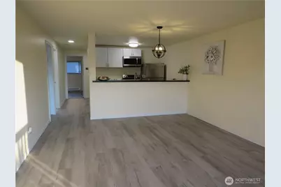 31003 14 Avenue S #B10, Federal Way, WA 98003 - Photo 6