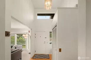 16619 71st Pl W, Lynnwood, WA 98037 - Photo 4