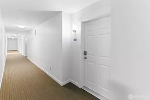 300 High School Rd NE, Bainbridge Island, WA 98110 - Photo 4