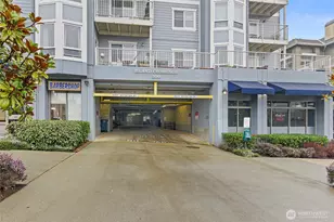 300 High School Rd NE, Bainbridge Island, WA 98110 - Photo 32