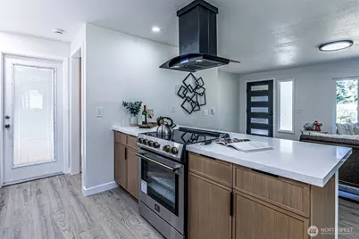 14224 180th Avenue SE, Renton, WA 98059 - Photo 6