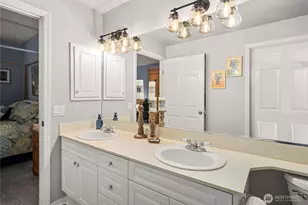 672 Chelan Pl NE, Renton, WA 98059 - Photo 20