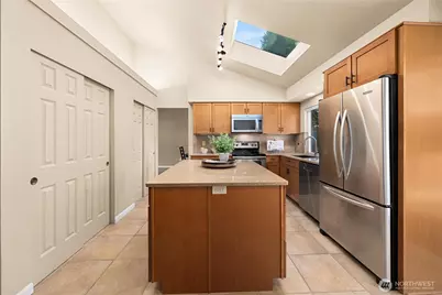 16609 163rd Place SE, Renton, WA 98058 - Photo 12