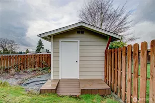 1032 E Robinhood Dr, Arlington, WA 98223 - Photo 32