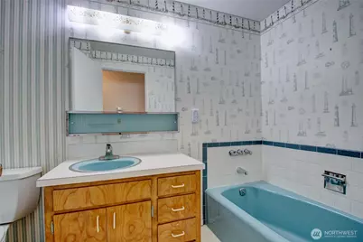 1032 E Robinhood Drive, Arlington, WA 98223 - Photo 16