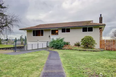 1032 E Robinhood Drive, Arlington, WA 98223 - Photo 4