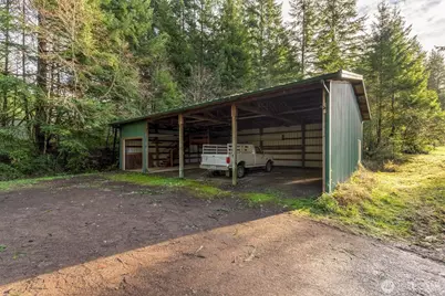 415 Bodine Road, Kelso, WA 98626 - Photo 4