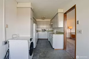 7322 19th St W, Tacoma, WA 93466 - Photo 12