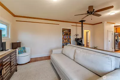 815 S Chase Street, Port Angeles, WA 98362 - Photo 10