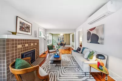 3043 38th Avenue SW, Seattle, WA 98126 - Photo 4