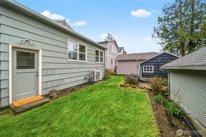 3043 38th Avenue SW, Seattle, WA 98126 - Photo 18