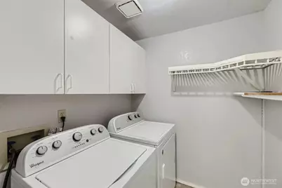 9213 1st Drive SE, Everett, WA 98208 - Photo 10