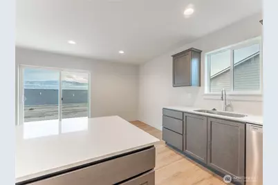 2378 2nd Street SE, East Wenatchee, WA 98802 - Photo 12