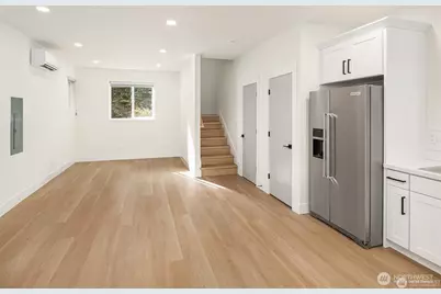 3817 Letitia Avenue S, Seattle, WA 98118 - Photo 6