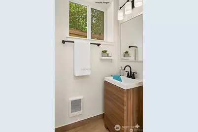 3817 Letitia Avenue S, Seattle, WA 98118 - Photo 12