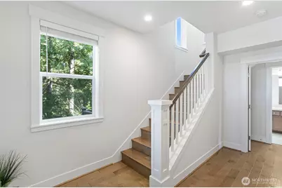 18521 46th Avenue SE, Bothell, WA 98012 - Photo 4