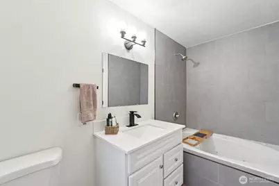 12027 157th Street Ct E, Puyallup, WA 98374 - Photo 16