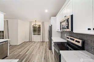 10706 59th Dr NE, Marysville, WA 98270 - Photo 18