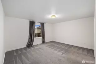 10706 59th Dr NE, Marysville, WA 98270 - Photo 20